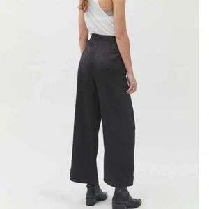 ⭐️ UO Olympia Satin Wide Leg Chic Glam Minimal Boho Classy Classic Hipster Pant